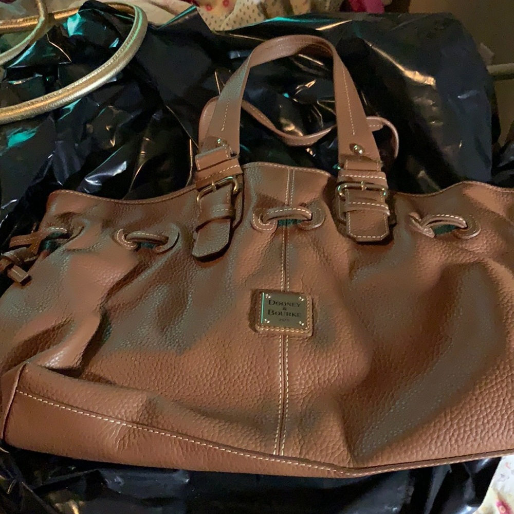 Dooney and Bourke tote bag